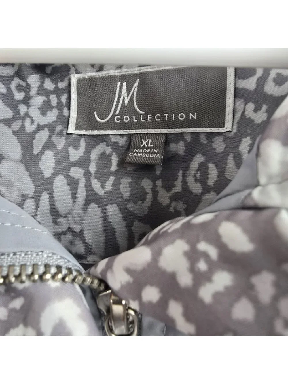 JM Collection Women’s Light Gray Safari Jacket XL Polyester Animal Print Lining